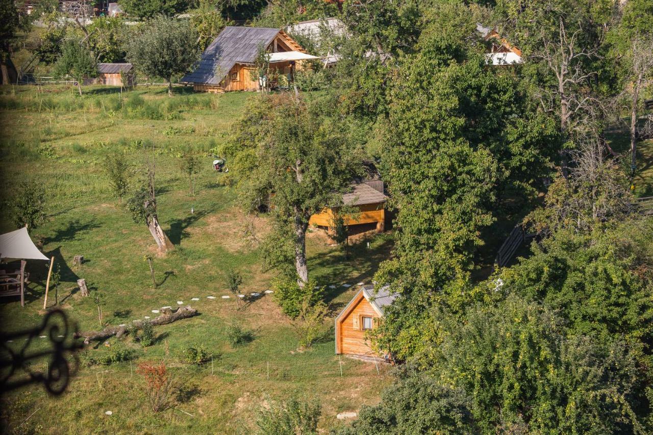 Tržič Glamping Organic Farm Slibarヴィラ エクステリア 写真