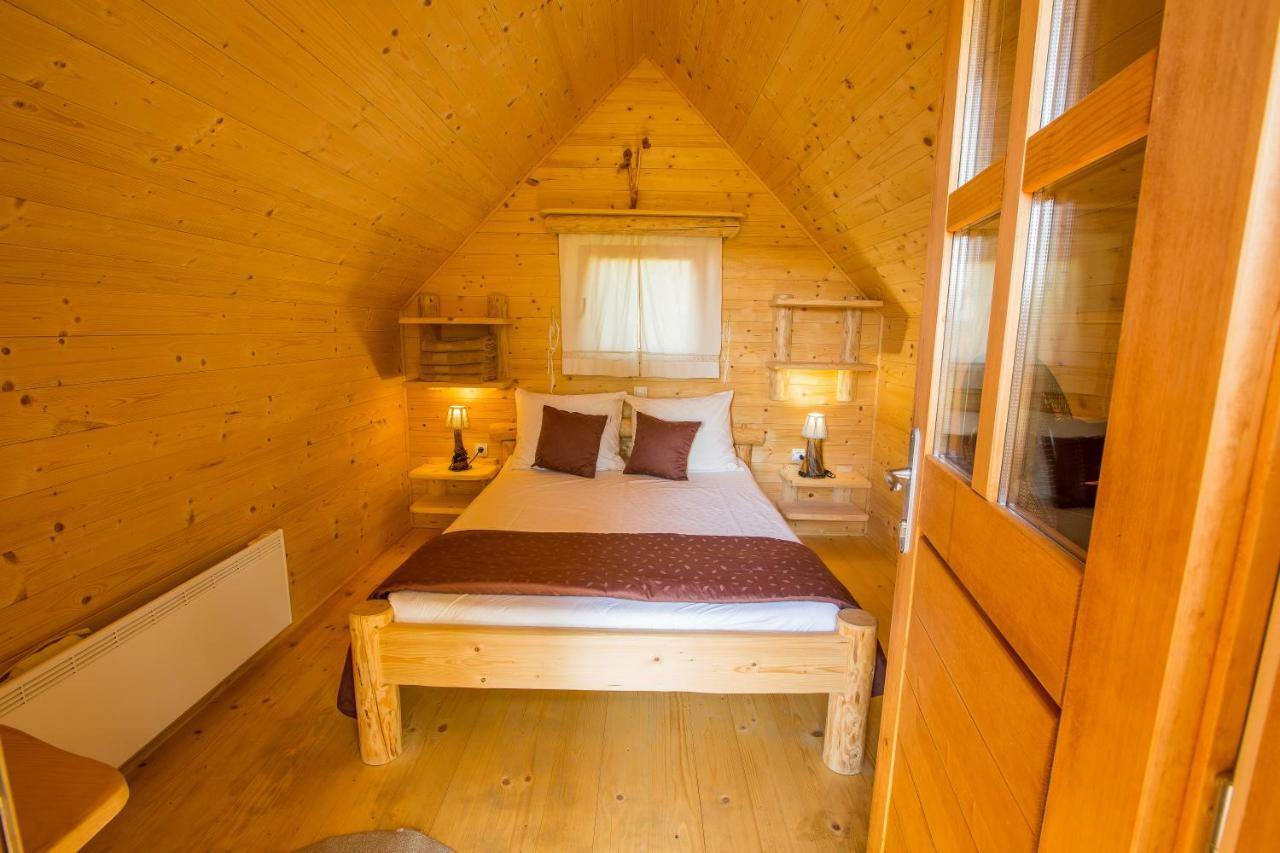 Tržič Glamping Organic Farm Slibarヴィラ エクステリア 写真