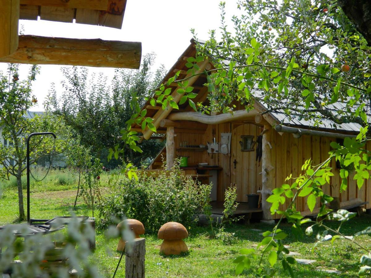 Tržič Glamping Organic Farm Slibarヴィラ エクステリア 写真